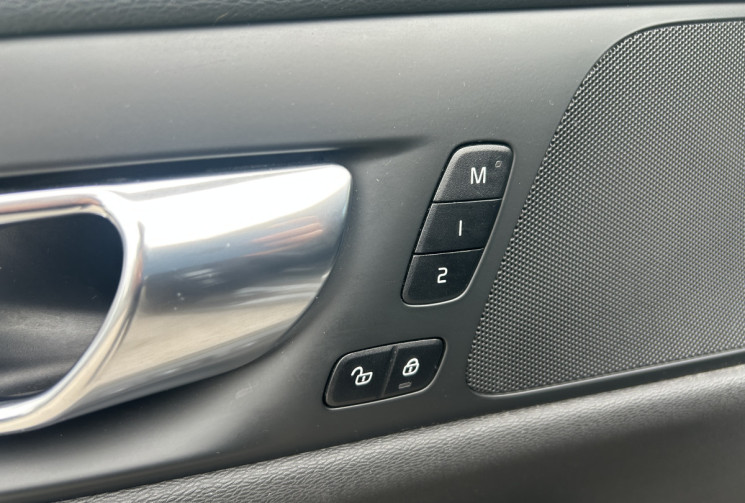 Volvo V60 2.0 T8 Twin 390 Ch Recharge PHEV Inscription