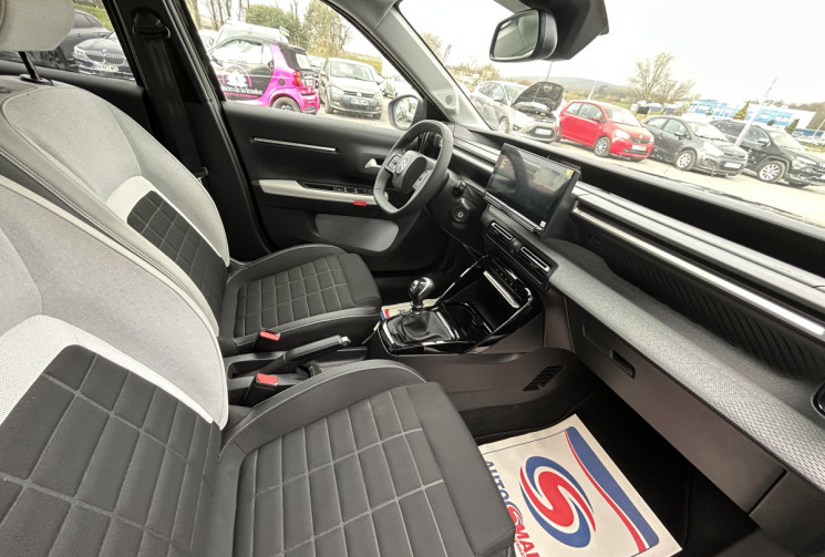 Citroën C3 IV 1.2 100CH MAX 15000 KMS