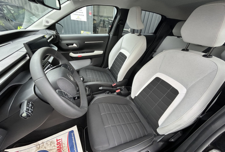 Citroën C3 IV 1.2 100CH MAX 15000 KMS