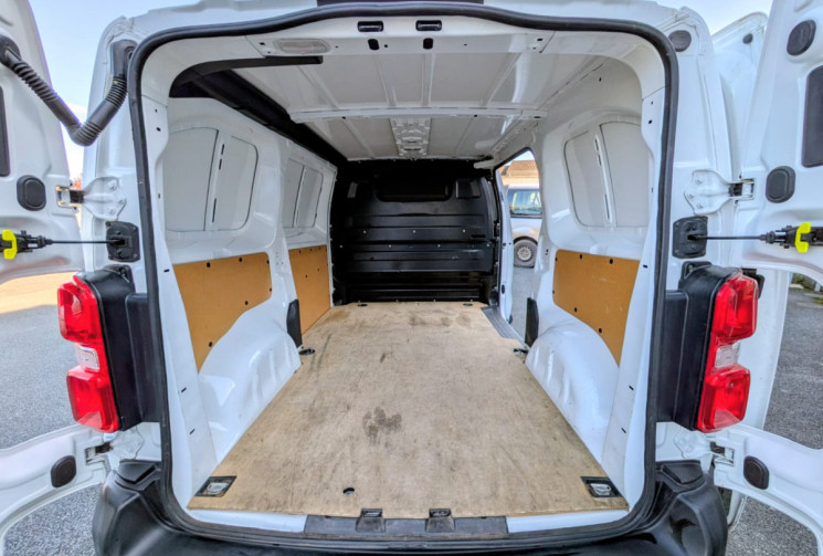 Peugeot Expert 2.0 Blue HDi PREMIUM PACK  L2H1 122 cv - GARANTIE 12 MOIS -