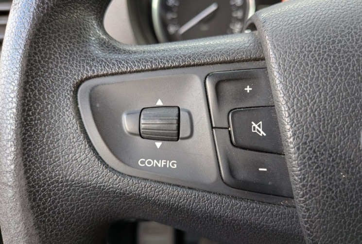 Peugeot Expert 2.0 Blue HDi PREMIUM PACK  L2H1 122 cv - GARANTIE 12 MOIS -