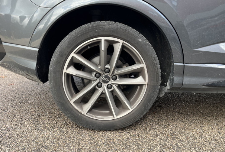 Audi Q3 SPORTBACK 35 TDI S Line 150cv Stronic / Super état / Révisée / Suivi Audi / Sline