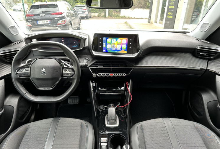Peugeot 2008 ALLURE 1.5 HDI 130 EAT8 / Carplay / Cockpit 3D / Camera / FULL Entretien  