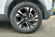 Peugeot 2008 ALLURE 1.5 HDI 130 EAT8 / Carplay / Cockpit 3D / Camera / FULL Entretien  