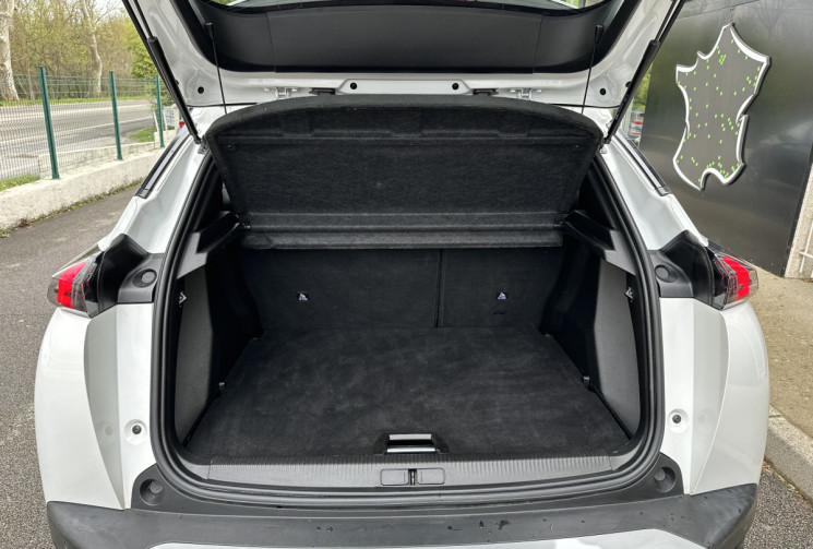 Peugeot 2008 ALLURE 1.5 HDI 130 EAT8 / Carplay / Cockpit 3D / Camera / FULL Entretien  