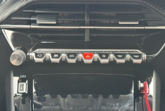 Peugeot 2008 ALLURE 1.5 HDI 130 EAT8 / Carplay / Cockpit 3D / Camera / FULL Entretien  