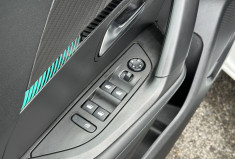 Peugeot 2008 ALLURE 1.5 HDI 130 EAT8 / Carplay / Cockpit 3D / Camera / FULL Entretien  