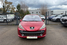 Peugeot 207 1.6 HDI / 110 CH / DISTRIBUTION ET EMBRAYAGE  FAIT / 