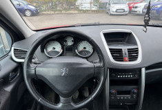 Peugeot 207 1.6 HDI / 110 CH / DISTRIBUTION ET EMBRAYAGE  FAIT / 