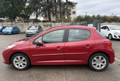 Peugeot 207 1.6 HDI / 110 CH / DISTRIBUTION ET EMBRAYAGE  FAIT / 