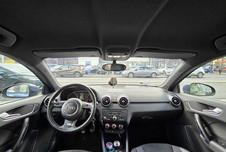 Audi A1 SPORTBACK 1.4 TFSI 122 ch S line