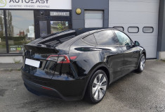 Tesla Model Y STANDARD RWD 