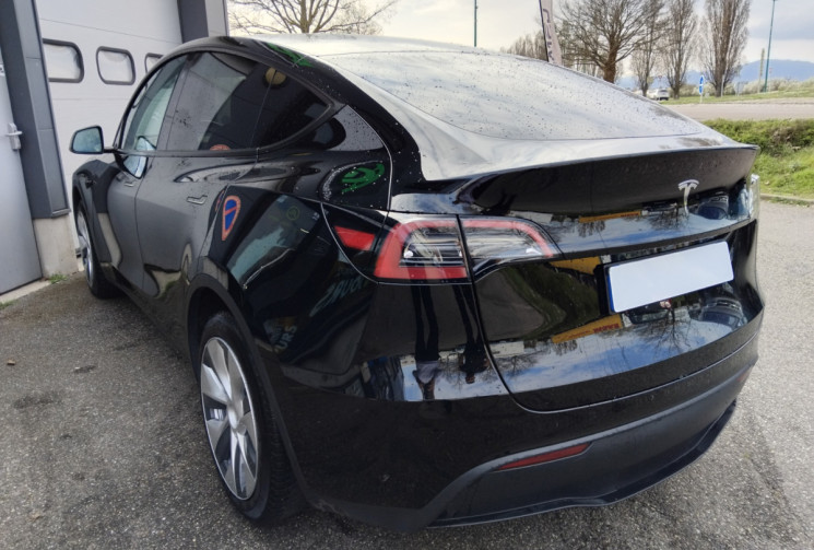 Tesla Model Y STANDARD RWD - Première Main 