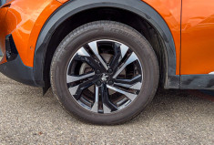 Peugeot 2008 1.5 BlueHDi 102 cv GT-Line Focal Toit ouvrant LED Angle Mort 