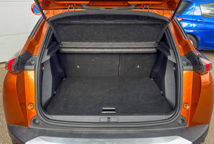 Peugeot 2008 1.5 BlueHDi 102 cv GT-Line Focal Toit ouvrant LED Angle Mort 