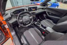 Peugeot 2008 1.5 BlueHDi 102 cv GT-Line Focal Toit ouvrant LED Angle Mort 