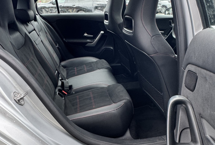 Mercedes Classe A 200 d 150 AMG Line 8G DCT 8 - Toit Pano - Suivi complet