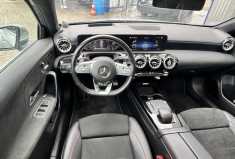 Mercedes Classe A 200 d 150 AMG Line 8G DCT 8 - Toit Pano - Suivi complet