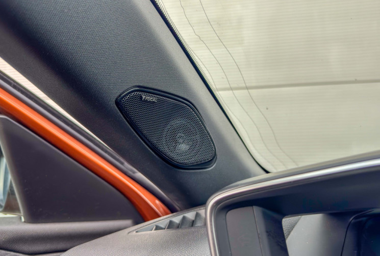 Peugeot 2008 1.5 BlueHDi 102 cv GT-Line Focal Toit ouvrant LED Angle Mort 