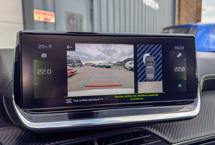 Peugeot 2008 1.5 BlueHDi 102 cv GT-Line Focal Toit ouvrant LED Angle Mort 