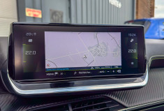 Peugeot 2008 1.5 BlueHDi 102 cv GT-Line Focal Toit ouvrant LED Angle Mort 