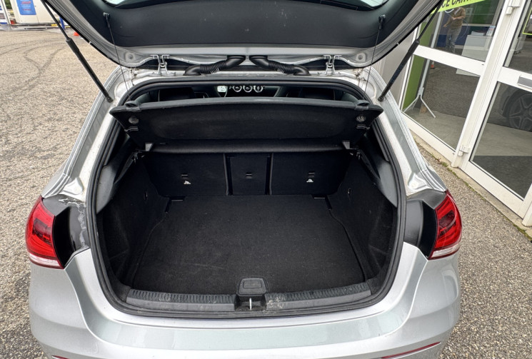 Mercedes Classe A 200 d 150 AMG Line 8G DCT 8 - Toit Pano - Suivi complet