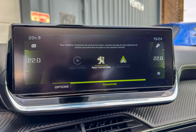 Peugeot 2008 1.5 BlueHDi 102 cv GT-Line Focal Toit ouvrant LED Angle Mort 