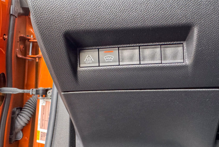 Peugeot 2008 1.5 BlueHDi 102 cv GT-Line Focal Toit ouvrant LED Angle Mort 