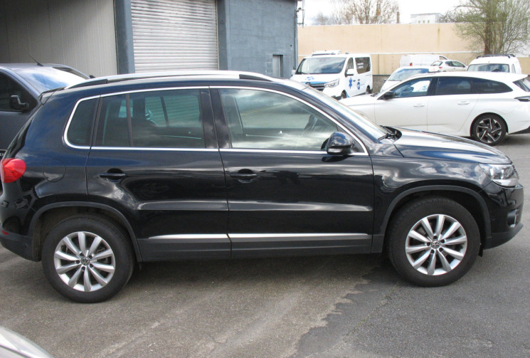 Volkswagen Tiguan 2.0 TDI SPORTLINE 140