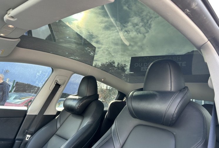 Tesla Model Y 534 Ch PERFORMANCE AWD 75 KWH * FSD (CONDUITE ENTIEREMENT AUTONOME) *