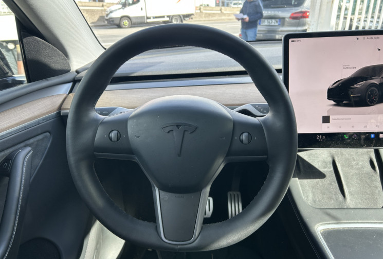 Tesla Model Y 534 Ch PERFORMANCE AWD 75 KWH * FSD (CONDUITE ENTIEREMENT AUTONOME) *