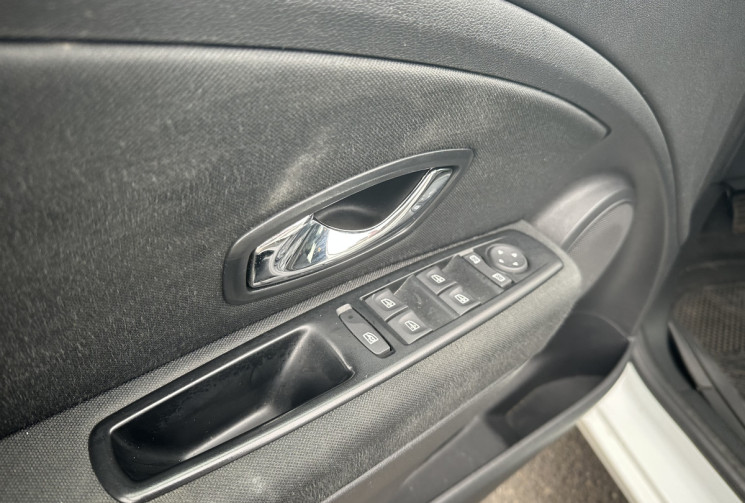 Renault Megane 1.5 dCi S&S 110 LIFE / KIT DISTRI FAIT 