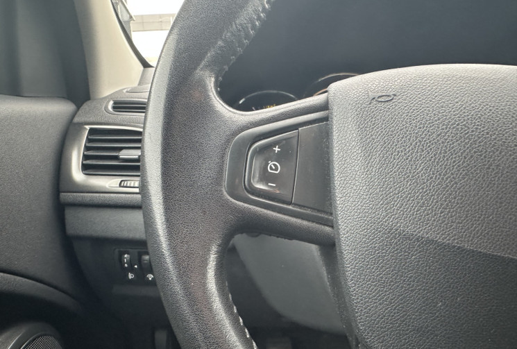 Renault Megane 1.5 dCi S&S 110 LIFE / KIT DISTRI FAIT 