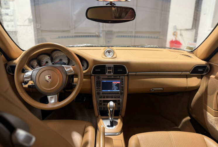 Porsche 911 (997) Carrera 4S 3.8 PACK X51 381 ch Tiptronic intérieur cuir beige