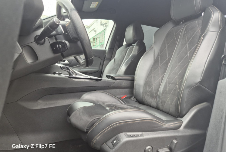 Peugeot 3008 II 2.0  EAT6 S&S GT LINE 181 CV * CARNET D'ENTRETIEN COMPLET * 