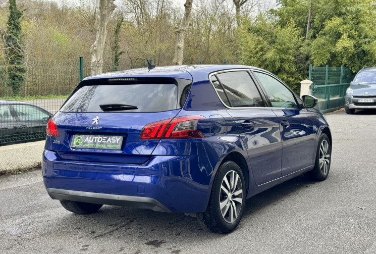 Peugeot 308 1.2 THP 130 ALLURE * GPS * CARPLAY * CAMERA * LED * DISTRI OK 12/2025