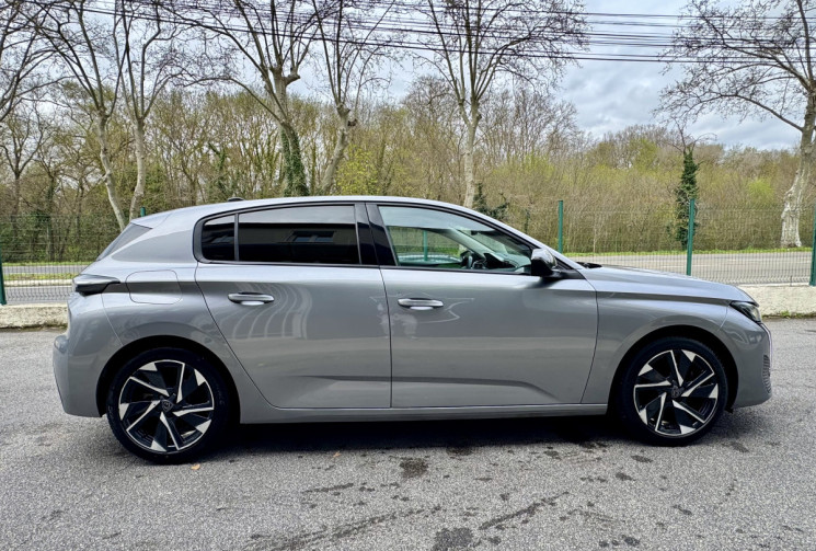 Peugeot 308 ALLURE Pack 1.5 HDI 130 EAT8 / Camera / Carplay / Lumière ambiance / FULL Entretien  