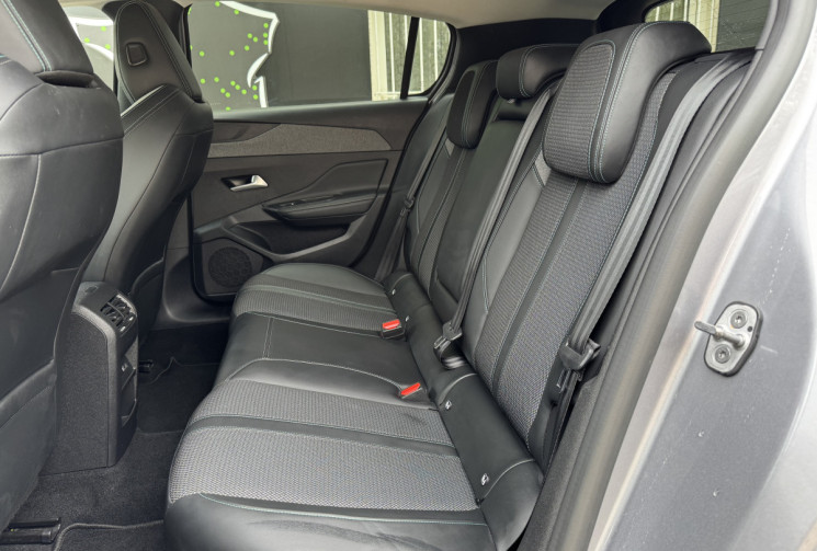 Peugeot 308 ALLURE Pack 1.5 HDI 130 EAT8 / Camera / Carplay / Lumière ambiance / FULL Entretien  