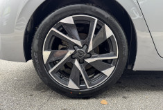 Peugeot 308 ALLURE Pack 1.5 HDI 130 EAT8 / Camera / Carplay / Lumière ambiance / FULL Entretien  