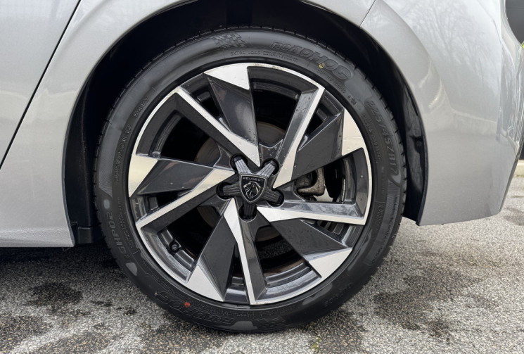 Peugeot 308 ALLURE Pack 1.5 HDI 130 EAT8 / Camera / Carplay / Lumière ambiance / FULL Entretien  