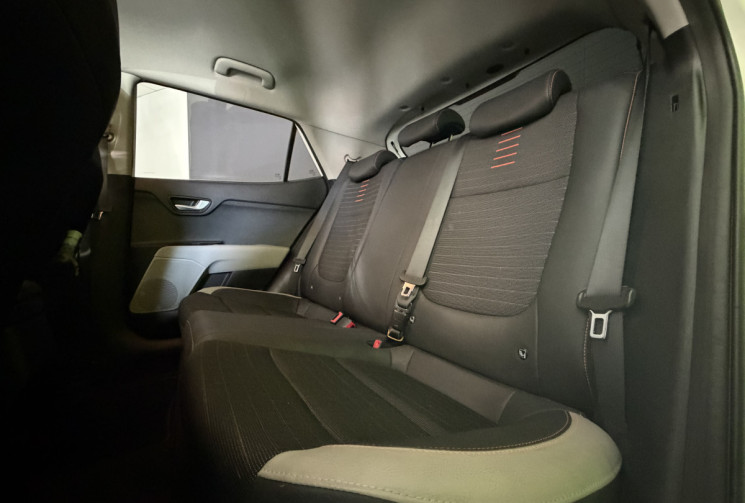 Kia STONIC DESIGN 1.0 TGDI 120 CV