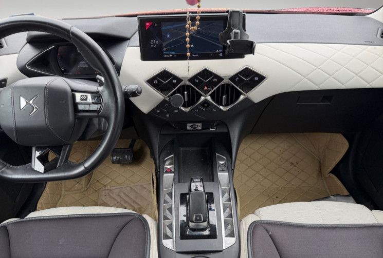 DS DS 3 PURETECH 130 CONNECTED CHIC - DISTRIBUTION NEUVE