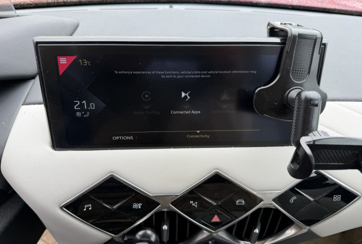 DS DS 3 PURETECH 130 CONNECTED CHIC - DISTRIBUTION NEUVE