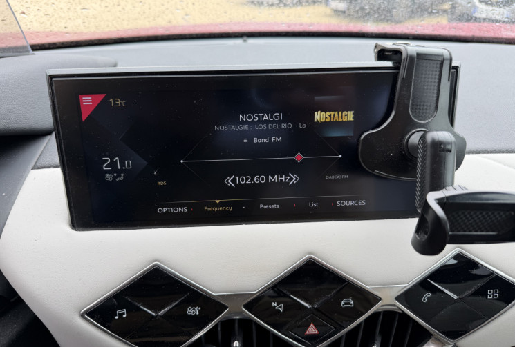 DS DS 3 PURETECH 130 CONNECTED CHIC - DISTRIBUTION NEUVE