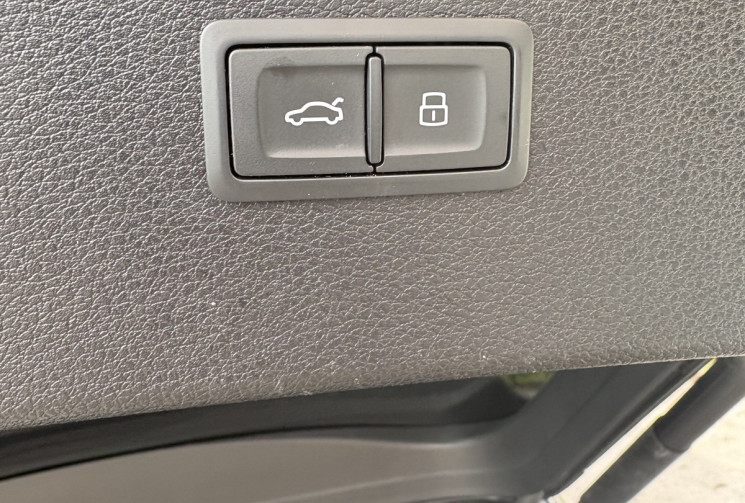 Audi Q5 S Line 40 TDI 204cv Mild Hybrid QUATTRO / Super état /  Sline 40TDI / Pack Black SQ5