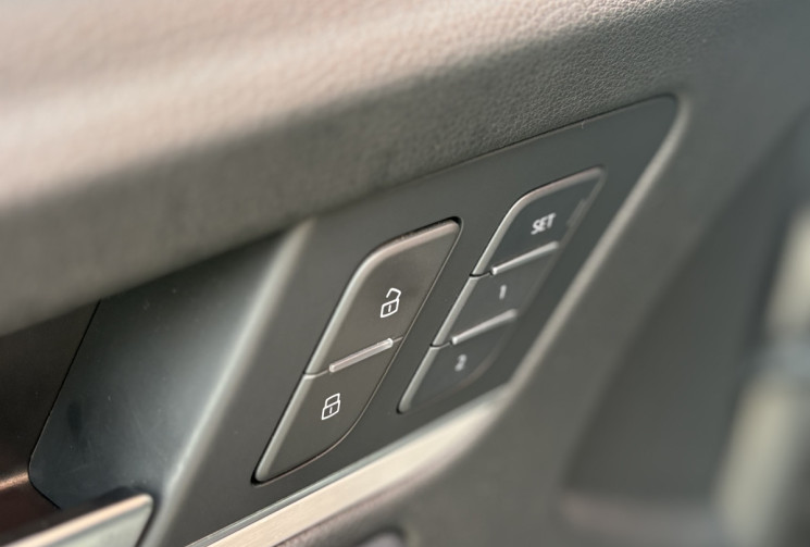 Audi Q5 S Line 40 TDI 204cv Mild Hybrid QUATTRO / Super état /  Sline 40TDI / Pack Black SQ5