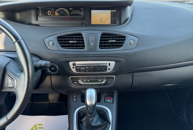 Renault Scénic 1.5 DCi 110CH LIMITED