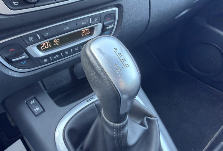 Renault Scénic 1.5 DCi 110CH LIMITED