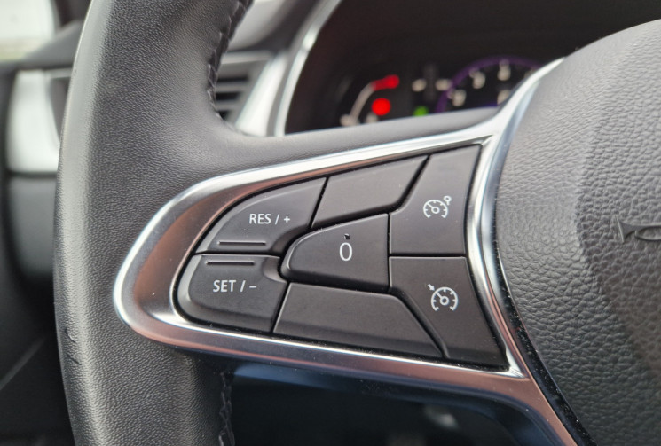 Renault Captur 1.3 TCe 140Ch Mild Hybrid Intens