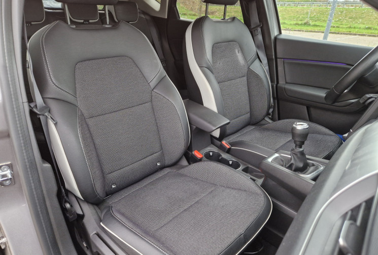 Renault Captur 1.3 TCe 140 Mild Hybrid Intens